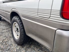1995 TOYOTA HIACE VAN 3L CAMPER