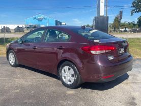 2017 Kia Forte Lx Sedan 4d - Image 4