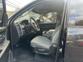2018 RAM 1500 QUAD CAB PICKUP BLACK AUTOMATIC - Auto Spot
