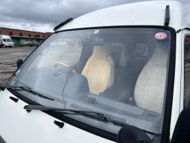 1995 TOYOTA HIACE VAN 3L CAMPER