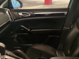 2018 PORSCHE CAYENNE SUV V6, 3.6 LITER SPORT UTILITY 4D