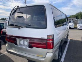 1995 TOYOTA HIACE VAN 1KZ-TE LIVING SALOON EX