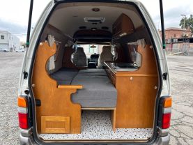 1995 TOYOTA HIACE VAN 3L CAMPER