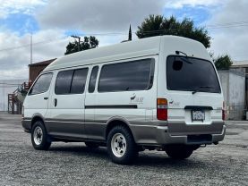 1995 TOYOTA HIACE VAN 3L CAMPER