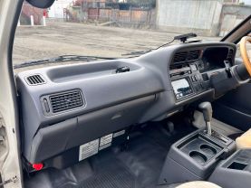 1995 TOYOTA HIACE VAN 3L CAMPER
