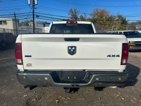 2019 RAM 1500 CLASSIC CREW CAB PICKUP WHITE AUTOMATIC - Auto Spot