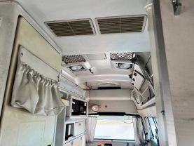 1997 TOYOTA HIACE VAN 1UZ-FE HIMEDIC AMBULANCE