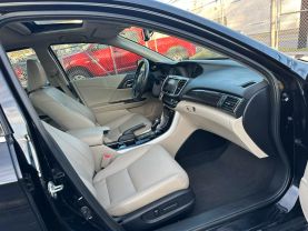 2016 HONDA ACCORD SEDAN BLACK AUTOMATIC - Auto Spot