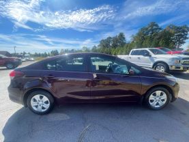 2017 Kia Forte Lx Sedan 4d - Image 7