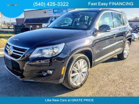 2010 Volkswagen Tiguan - Image 1