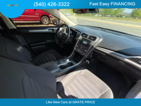 2019 Ford Fusion - Image 32
