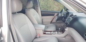 2013 TOYOTA HIGHLANDER SUV V6, 3.5 LITER LIMITED SPORT UTILITY 4D at The One Autosales Inc in Phoenix , AZ 85022  33.60461470880989, -112.03641575767358