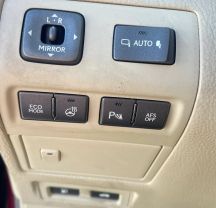 2011 LEXUS LS SEDAN V8, 4.6 LITER LS 460 SEDAN 4D