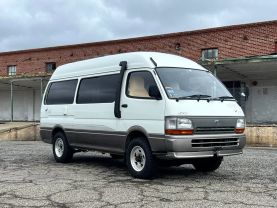 1995 TOYOTA HIACE VAN 3L CAMPER