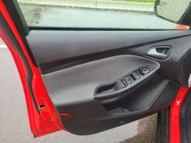2013 FORD FOCUS SEDAN 4-CYL, PZEV, 2.0 LITER SE SEDAN 4D