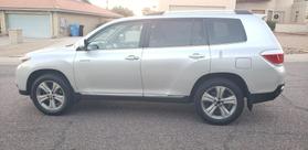 2013 TOYOTA HIGHLANDER SUV V6, 3.5 LITER LIMITED SPORT UTILITY 4D at The One Autosales Inc in Phoenix , AZ 85022  33.60461470880989, -112.03641575767358
