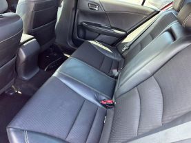 2017 Honda Accord - Image 5
