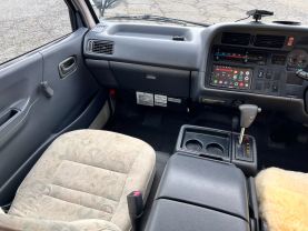 1995 TOYOTA HIACE VAN 3L CAMPER