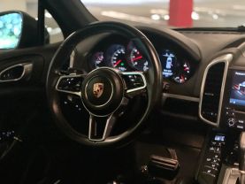 2018 PORSCHE CAYENNE SUV V6, 3.6 LITER SPORT UTILITY 4D