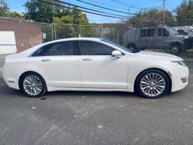 2013 LINCOLN MKZ SEDAN WHITE AUTOMATIC - Auto Spot