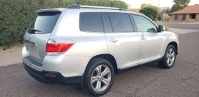 2013 TOYOTA HIGHLANDER SUV V6, 3.5 LITER LIMITED SPORT UTILITY 4D at The One Autosales Inc in Phoenix , AZ 85022  33.60461470880989, -112.03641575767358