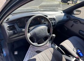 1995 TOYOTA COROLLA SEDAN 4-CYL, 1.6 LITER SEDAN 4D