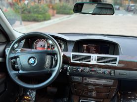 2007 BMW 7 SERIES SEDAN V8, 4.8 LITER 750LI SEDAN 4D