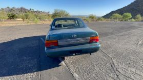 1995 TOYOTA COROLLA SEDAN 4-CYL, 1.6 LITER SEDAN 4D