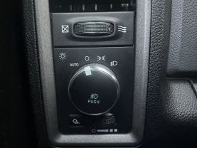 2018 RAM 1500 QUAD CAB PICKUP RED AUTOMATIC - Auto Spot