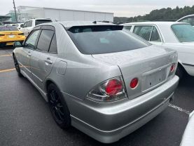 1999 TOYOTA ALTEZZA SEDAN 3S-GE RS200 Z EDITION