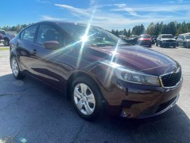 2017 Kia Forte Lx Sedan 4d - Image 8