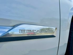 2016 CADILLAC ESCALADE SUV V8, 6.2 LITER PLATINUM SPORT UTILITY 4D