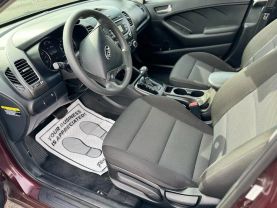 2017 KIA FORTE SEDAN 4-CYL, 2.0 LITER LX SEDAN 4D