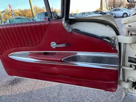 1960 FORD THUNDERBIRD