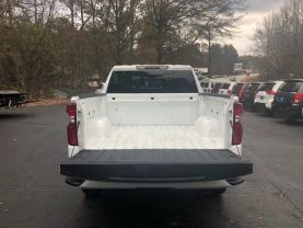 2021 CHEVROLET SILVERADO 1500 CREW CAB PICKUP V8, ECOTEC3, DFM, 5.3 LITER RST PICKUP 4D 5 3/4 FT