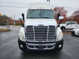 2017 FREIGHTLINER CASCADIA