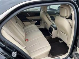 2017 Lincoln Continental - Image 20