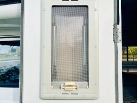 1995 MITSUBISHI DELICA CAMPER 4D56 JB470