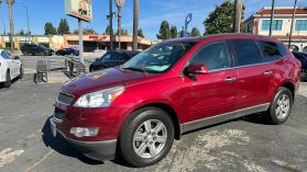 2011 CHEVROLET TRAVERSE SUV V6, 3.6 LITER LT SPORT UTILITY 4D