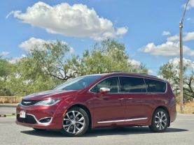 2017 CHRYSLER PACIFICA VAN V6, 3.6 LITER LIMITED MINIVAN 4D