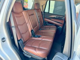 2019 CADILLAC ESCALADE SUV V8, 6.2 LITER LUXURY SPORT UTILITY 4D