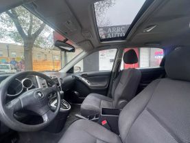 2006 Pontiac Vibe - Image 10