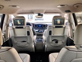2017 CHRYSLER PACIFICA VAN V6, 3.6 LITER LIMITED MINIVAN 4D