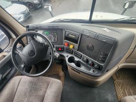 2017 FREIGHTLINER CASCADIA