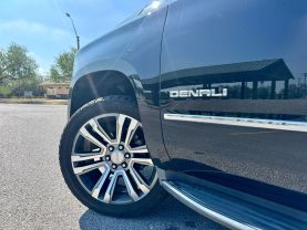 2017 GMC YUKON SUV V8, ECOTEC3, 6.2 LITER DENALI SPORT UTILITY 4D