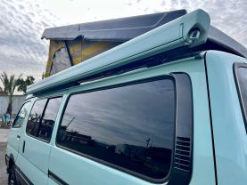 1997 TOYOTA HIACE VAN 3L REIMO CAMPER