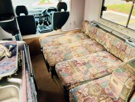 1995 MITSUBISHI DELICA CAMPER 4D56 JB470