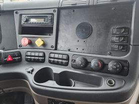 2017 FREIGHTLINER CASCADIA