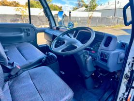 1994 NISSAN ATLAS 200 BOX TRUCK FD42 BOX TRUCK