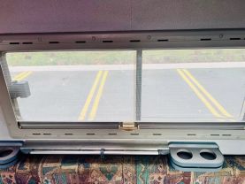 1995 MITSUBISHI DELICA CAMPER 4D56 JB470